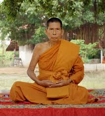 ขุนแผนสาริกามหาเสน่ห์ เนื้อชานหมาก ฝังตะกรุด2ดอก หลวงพ่อเอิบ วัดซุ้มกระต่าย ชัยนาท ปึ56เลข2067+กล่อง