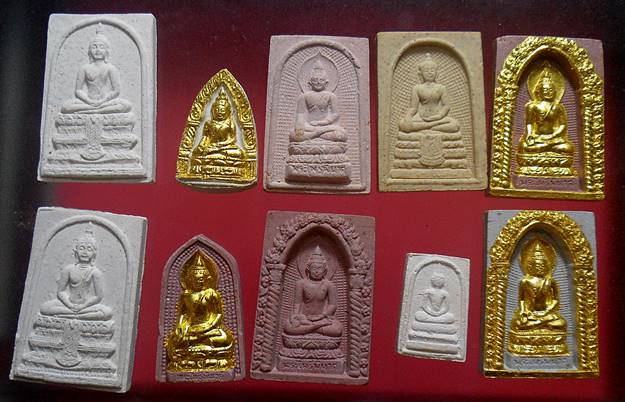 พระผงไพรีพินาศ พระสมเด็จญาณสังวรฯ สมเด็จพระสังฆราช วัดบวรนิเวศวิหาร 10องค์เคาะเดียวแดงชุดที่1