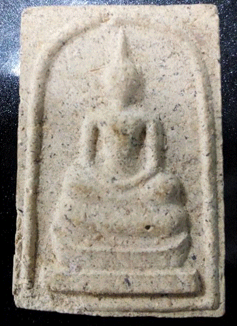 พระสมเด็จโนนผึ้ง เนื้อขาว ผงพุทธคุณ หลวงปู่หมุน ฐิตสีโล ออกวัดโนนผึ้ง ปี40 