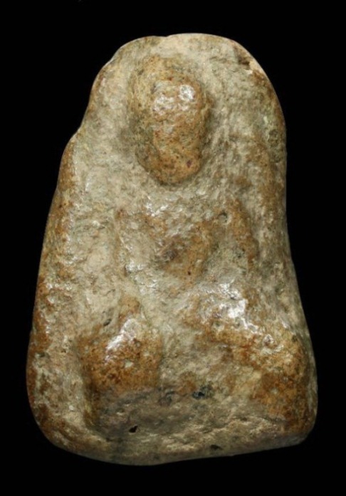 พระเม็ดน้อยหน่า เนื้อดิน จ.สุโขทัย เนื้อจัด ดูง่าย