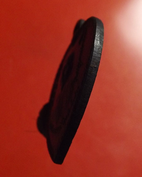 เหรียญแตงโม หลวงพ่อเกษม เขมโก ปี2517 บล็อกดาวกระจาย สวๆๆ