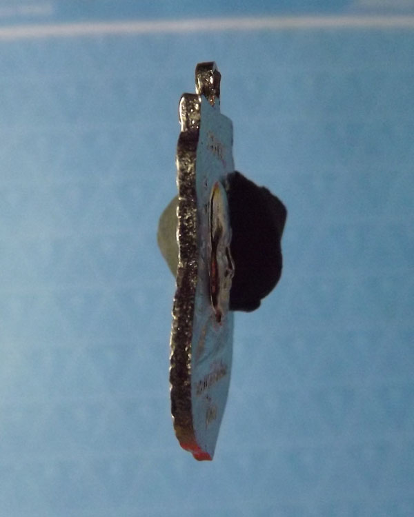 เหรียญหลวงปู่ทวด รุ่นใต้ร่มเย็น ปี2526 บล็อกนิยม คอติ่ง สวยแชมป์