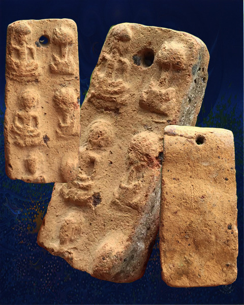 พระแผงนาดูนตัดสี่พิมพ์ประภามณทลใหญ่ เนื้อเหลืองมันปู กรุเก่าปี 22