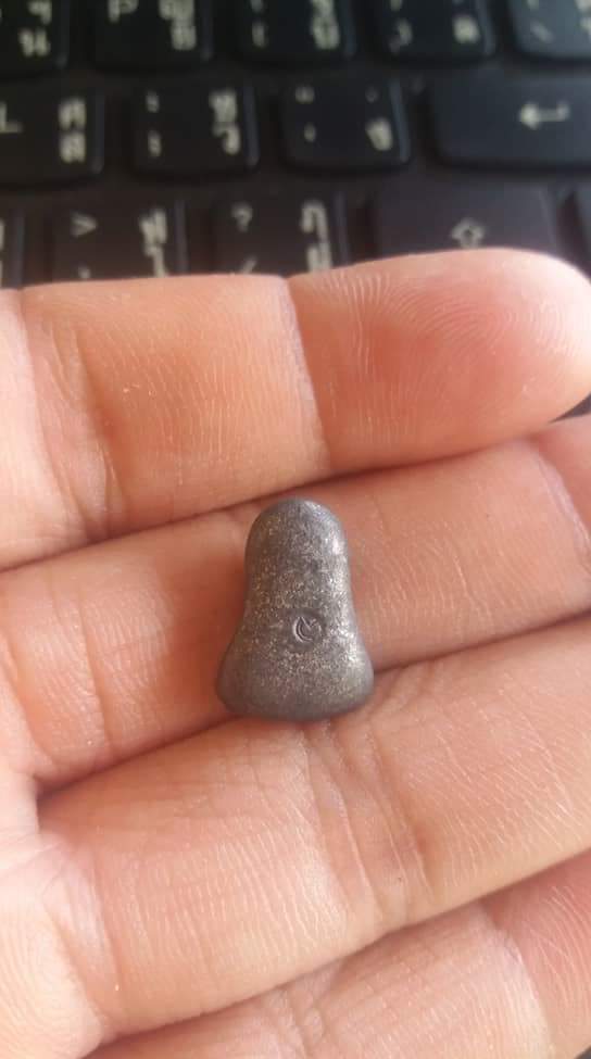 2.ปิดตาหลวงปู่เอี่ยม วัดโคนอน (หลวงปู่โต๊ะ เสก) เคาะเดียวแดง