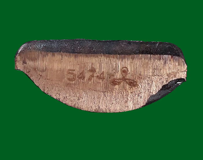 รูปเหมือนปั๊มพิมพ์เข่ากว้างหลังเต็ม รุ่นเจริญลาภ หลวงปู่โสฬส วัดโคกอู่ทอง จ.ปราจีนบุรี ปี2554