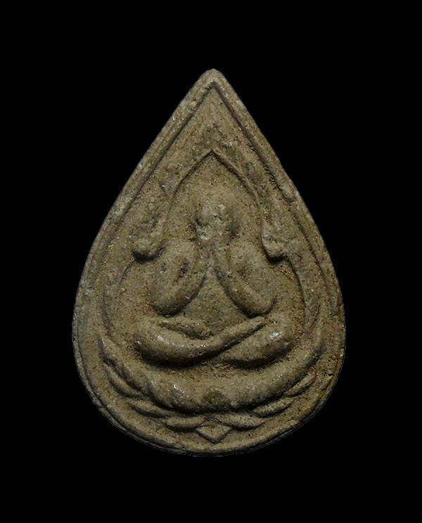 .พระปิดตาหยดน้ำ หลังยันต์ห้า วัดบ่อวิน ปี17หลวงปู่ทิม ปลุกเสก พระ สภาพสวยครับ