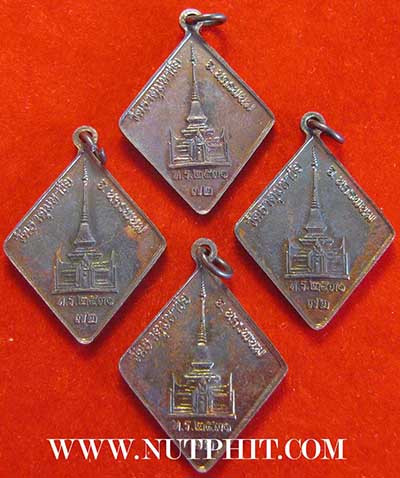 ชุด ๔ องค์ นปข.รุ่นแรก ลป.คำพันธ์ ๒๕๓๑ สวยกริ๊บทุกองค์+รับประกันแท้+พอใจ+ประกันราคา*87