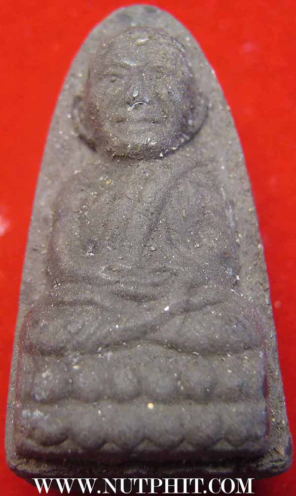 ชุด 4 องค์หลวงปู่ทวด วัดช้างให้ รุ่นปลดหนี้ พ.ศ. ๒๕๓๙*104