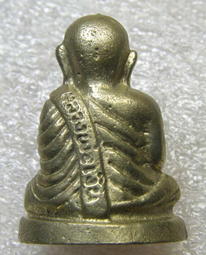 รูปหล่อพิมพ์หน้าแก่ หลวงพ่อเงิน วัดบางคลาน ปี 2535