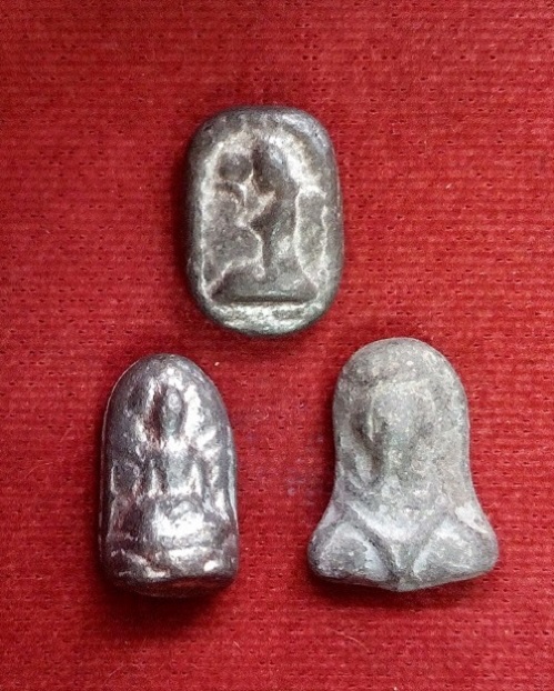 พระชุดไตรภาคี เนื้อชินตะกั่ว หลวงปู่โต๊ะ วัดโคนอน ปี15 หลวงปู่โต๊ะ หลวงพ่อแพ ร่วมเสก..เคาะเดียวแดง..