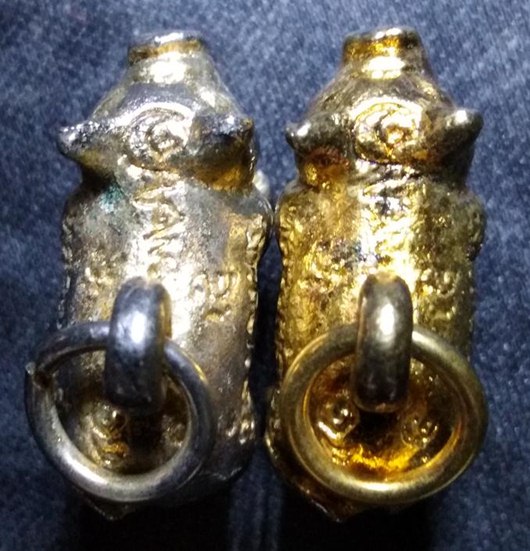 หมูเงิน หมูทอง หลวงพ่อเปิ่นวัดบางพระ สวยๆ หายากมากๆครับ