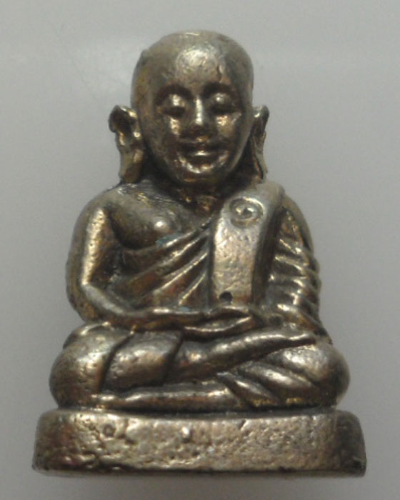 *** จ.พิจิตร *** หลวงพ่อเงิน วัดบางคลาน ออกวัดลำประดากลาง ปี๒๕๓๙ (พิมพ์เล็ก) 