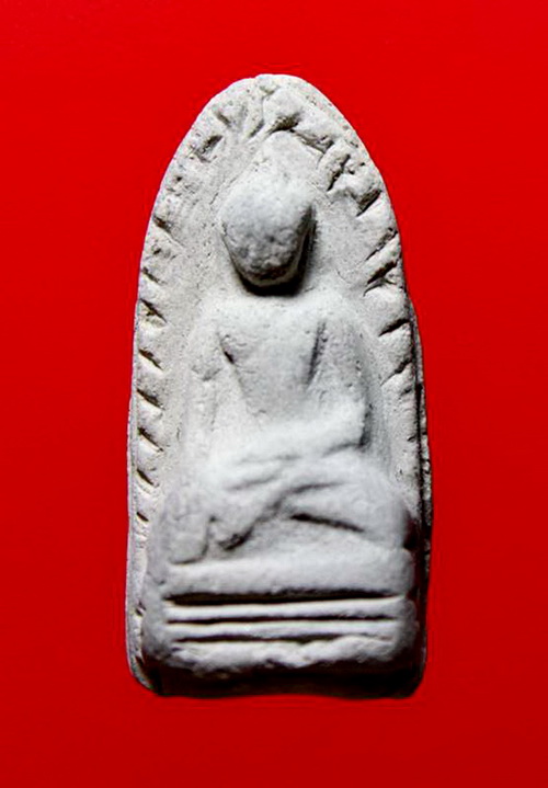 พระรอด รุ่นเบญจมหาวัน (เนื้อเทา) วัดมหาวัน จ.ลำพูน ปี 2540...(กล่องเดิม) 
