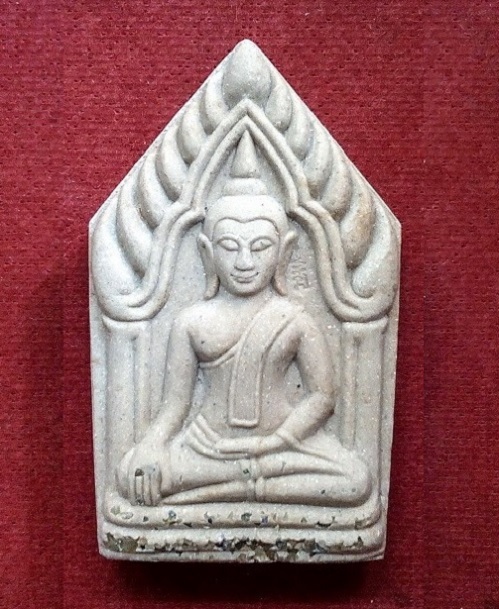 ขุนแผน 8 รอบ หลวงปู่ทิม วัดพระขาว อยุธยา โรยหยก ตอกโค๊ตด้านหน้า ปี52...เคาะเดียวแดง...
