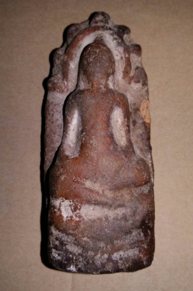 พระนาคปรก กรุนาดูน พิมพ์ใหญ่