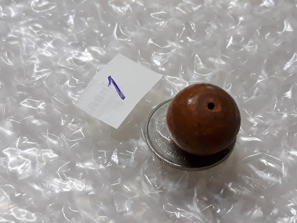 1. เม็ดประคำเสาร์ 5 ขนาด 14-16 มิล สีน้ำตาล หลวงปู่หมุน