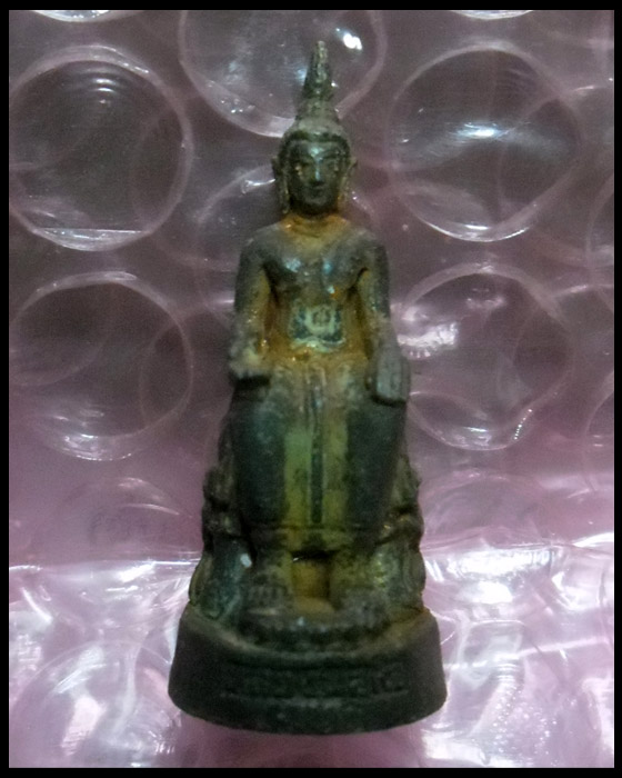 >> เคาะเดียว << รูปหล่อหลวงพ่อโต รุ่น ๑๑๘๗ เนื้อสนิมแดง