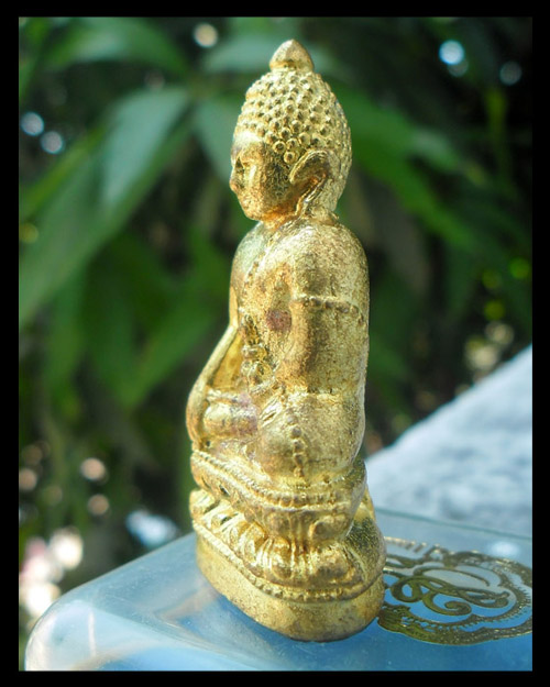 >> เคาะเดียว << พระกริ่ง สก. สภาผู้แทนราษฎร (สีทอง)