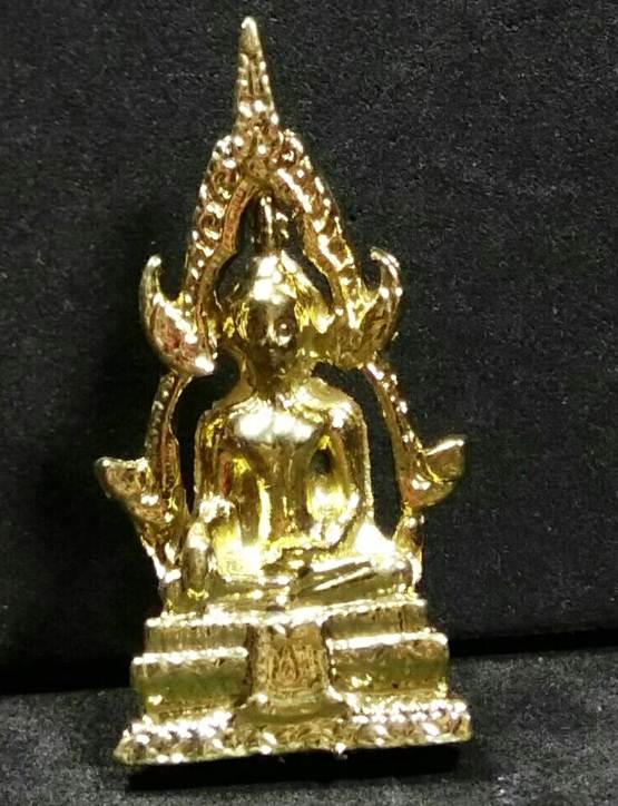 แบ่งให้บูชาพระพุทธชินราชพร้อมกล่องเดิมวัดพระศรีจังหวัดพิษณุโลก