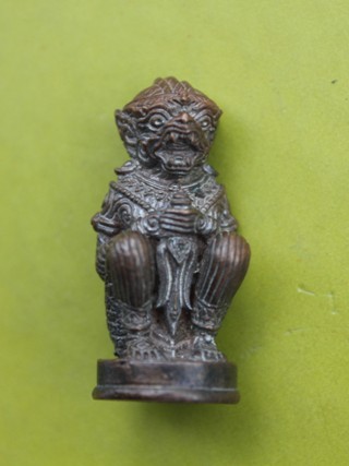 ((เคาะเดียวแดง)) รูปหล่อหนุมาน "ไม่ทราบที่" เนื้อนวฯ ตอกโค๊ต (กริ่งหลุด) ตามรูป