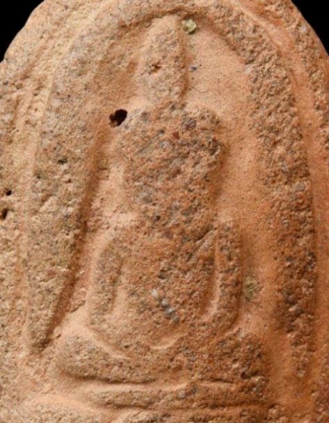 พระกรุวัดจุฬามณี พิมพ์หน้าฤาษีหลังนาง เนื้อดิน จ.พิษณุโลก