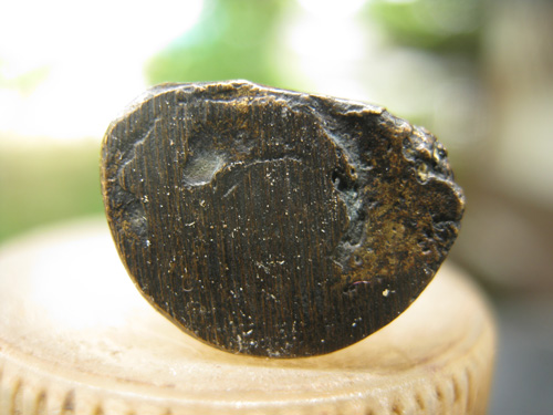 หลวงพ่อเงินปืนแตก พิมพ์แจกแม่ครัว