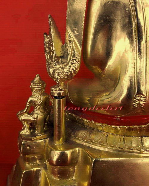 พระพุทธชินราชบูชา กะไหล่ทอง ฐานสูง ซุ้มถอดได้ สวยมากค่ะ