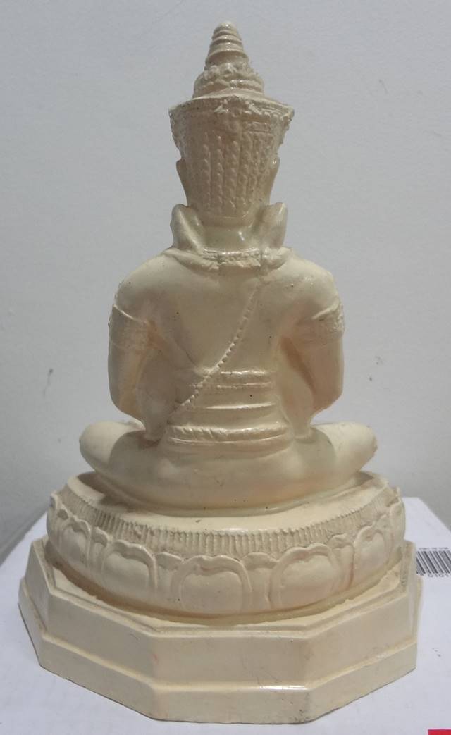  พระบูชา(พระมหาจักรพรรดิ)หน้าตัก5นิ้วสูง9.5นิ้ว