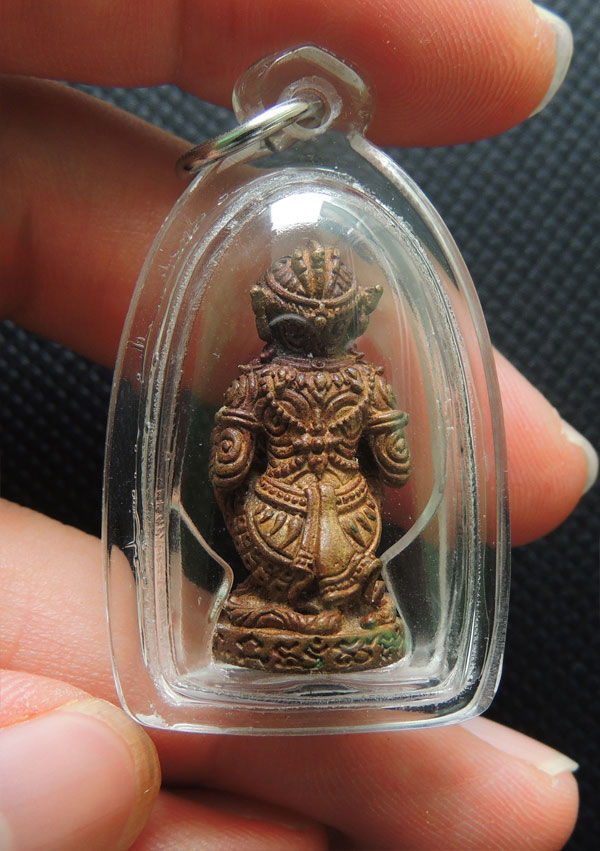 หนุมาน รุ่นแรก หลวงพ่อสาคร +++ โค๊ต นะ...ดูง่ายตาเปล่า...อุดผงพรายกุมาร +++