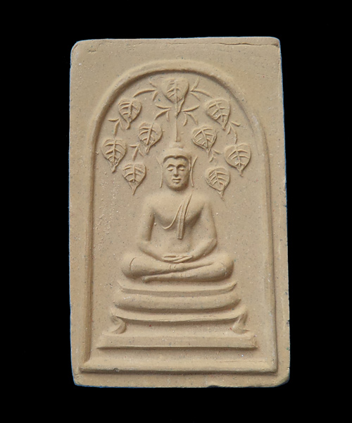 พระสมเด็จ ปรกโพธิ์ ๙ ใบ หลังพระแม่ธรณี อนุสรณ์ ๑๐๘ปี หลวงพ่อกวย วัดโฆสิตาราม ชัยนาท ปี 2556