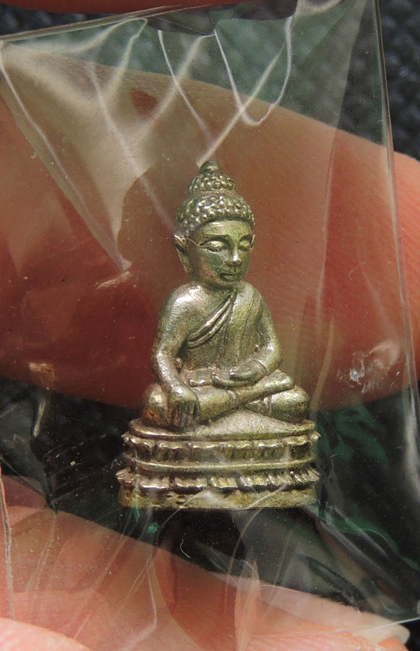 พระกริ่ง + พระชัยวัฒน์ ชินบัญชร นวะกลับดำ ก้นเงิน ++พร้อมกล่องเดิม++