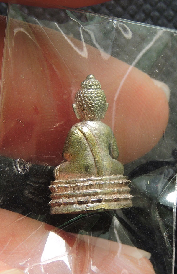 พระกริ่ง + พระชัยวัฒน์ ชินบัญชร นวะกลับดำ ก้นเงิน ++พร้อมกล่องเดิม++