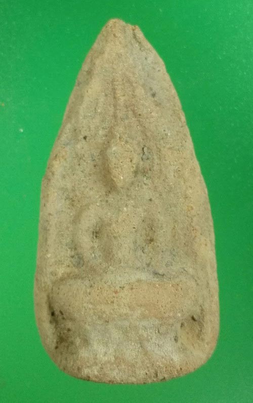 พระซุ้มทอง กรุเจดีย์กลางทุ่ง จ.อยุธยา