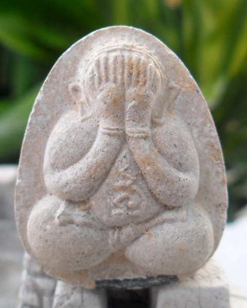 >> เคาะเดียว << พระปิดตามหาลาภ แช่น้ำมนต์ หลวงพ่อเกษม รุ่นพุทธคุณ