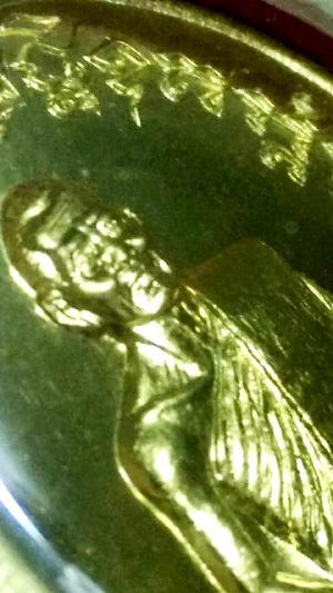 เจริญพรไตรมาส เนื้อทองระฆัง เลขสวย ๆ 1250 พร้อมตลับเงินสวยกริ๊ป เชิญครับ