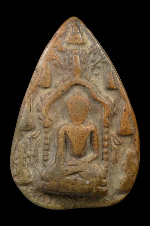 พระสามหอม กรุดอยคำ เนื้อดิน จ.เชียงใหม่ สภาพผ่านการใช้