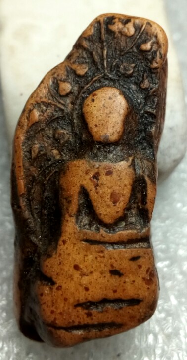 พระคงลำพูนตามสภาพครับได้มาเท่านี้ครับ