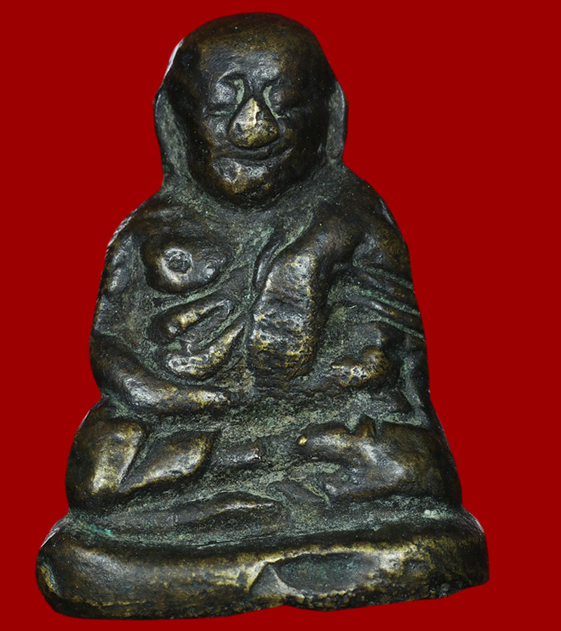 หลวงพ่อเงิน พิมพ์ขี้ตา 3 ชาย หลวงพ่อฟุ้ง จัดสร้าง วัดท้ายน้ำ อำเภอโพทะเล จังหวัดพิจิตร 