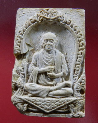 พระสมเด็จ รูปเหมือน ปี 31 มาพร้อมตลับเงินอลังการ