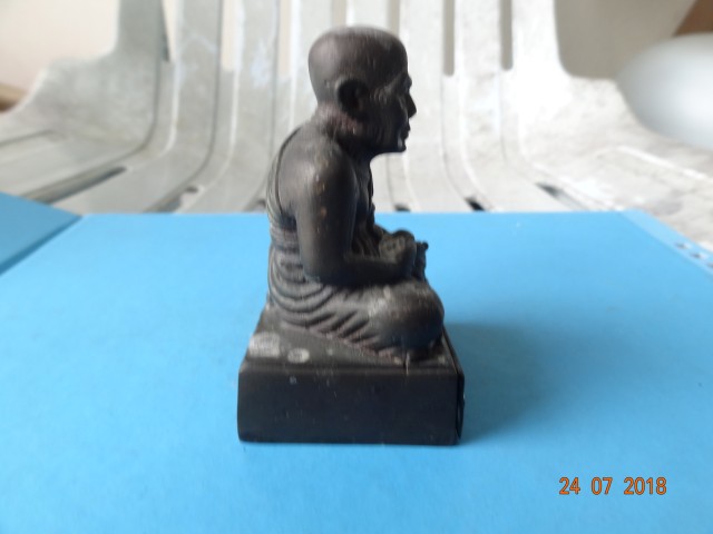 ลป.ทวด ขนาดบูชาหน้ารถ