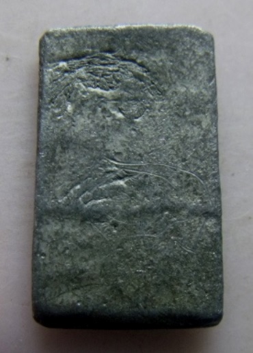 **วัดใจ**พระปิดตาเนื้อชินตะกั่ว หลังจารยันต์ เก่าๆ ไม่ทราบที่**เนื้อสวย เชิญชมครับ 