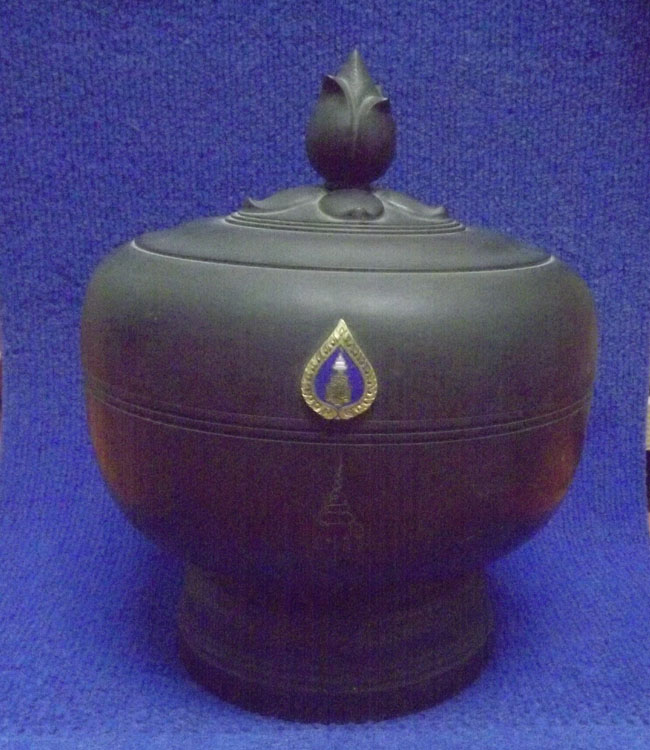 บาตรน้ำมนต์ สมเด็จพระญาณสังวร วัดบวรนิเวศน์ ปี 2534 ขนาด9นิ้ว