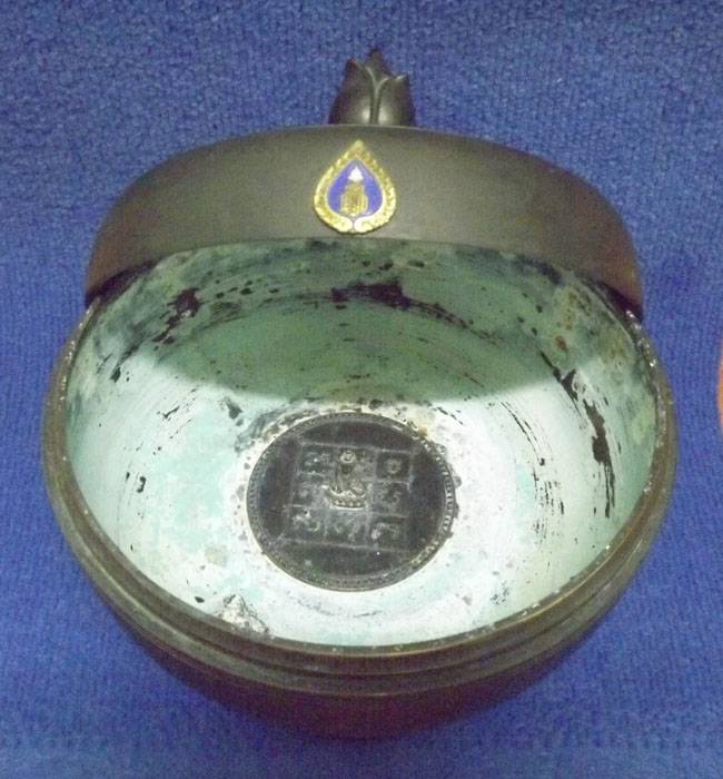 บาตรน้ำมนต์ สมเด็จพระญาณสังวร วัดบวรนิเวศน์ ปี 2534 ขนาด9นิ้ว