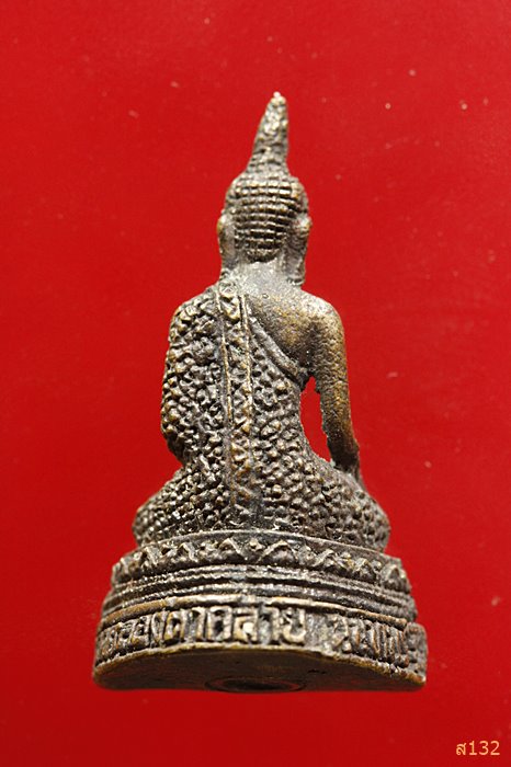 รูปหล่อหพระพุทธ วัดคลองตาคล้าย นนทบุรี