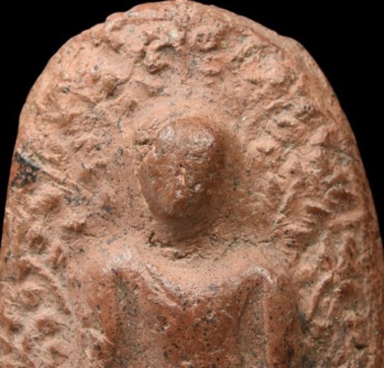 พระเปิม เนื้อดิน กรุวัดคู้ยาง จ.กำแพงเพชร พระไม่ผ่านการใช้ พอสวย