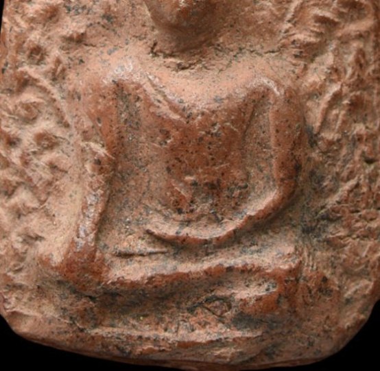 พระเปิม เนื้อดิน กรุวัดคู้ยาง จ.กำแพงเพชร พระไม่ผ่านการใช้ พอสวย