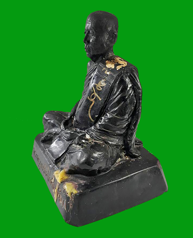 1 ใน 1000 *** พระบูชารูปเหมือนหน้าตัก 5 นิ้ว (รุ่น2) หลวงพ่อตัด วัดชายนา จ.เพชรบุรี ปี2550
