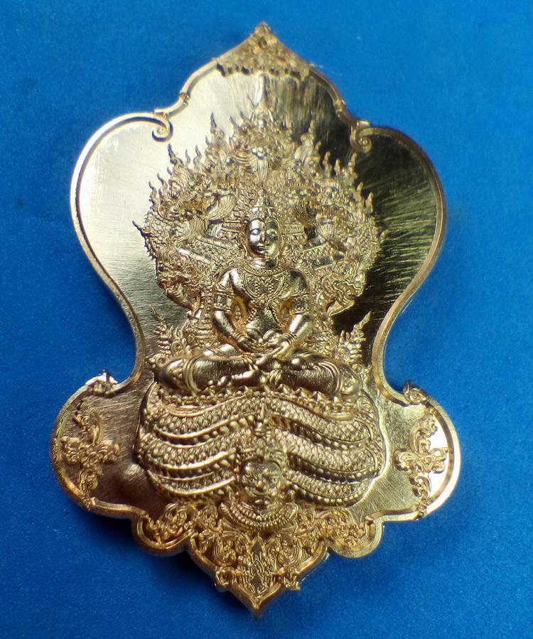 พระพุทธมหาจักรพรรดิ์ นาคปรกทรงเครื่องล้านนา วัดพระนอนแม่ปูคา จ. เชียงใหม่