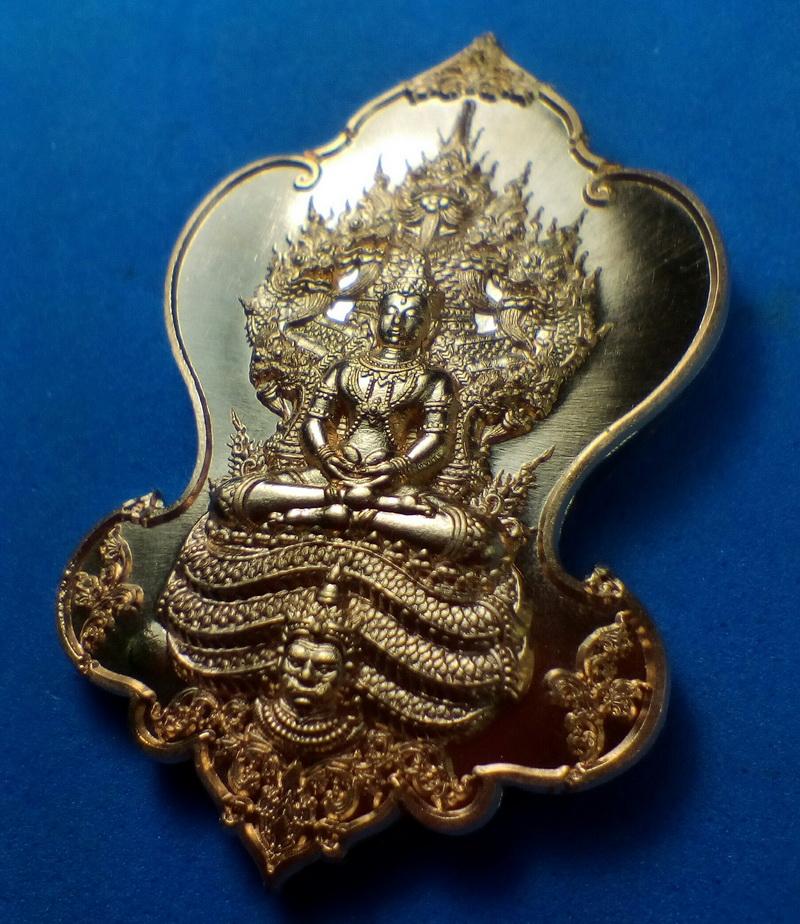 พระพุทธมหาจักรพรรดิ์ นาคปรกทรงเครื่องล้านนา วัดพระนอนแม่ปูคา จ. เชียงใหม่