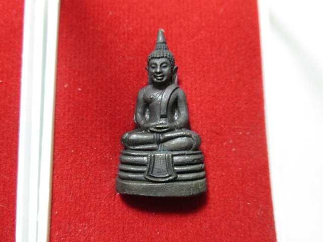 พระกริ่งหลวงพ่อโสธร ปี2500 ย้อนยุค จำนวน3องค์